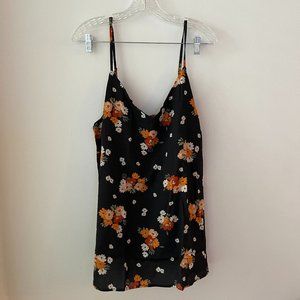 Capsule V Neck Faced Cami Shirt